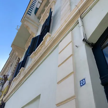 Apartment Sincai 20 *